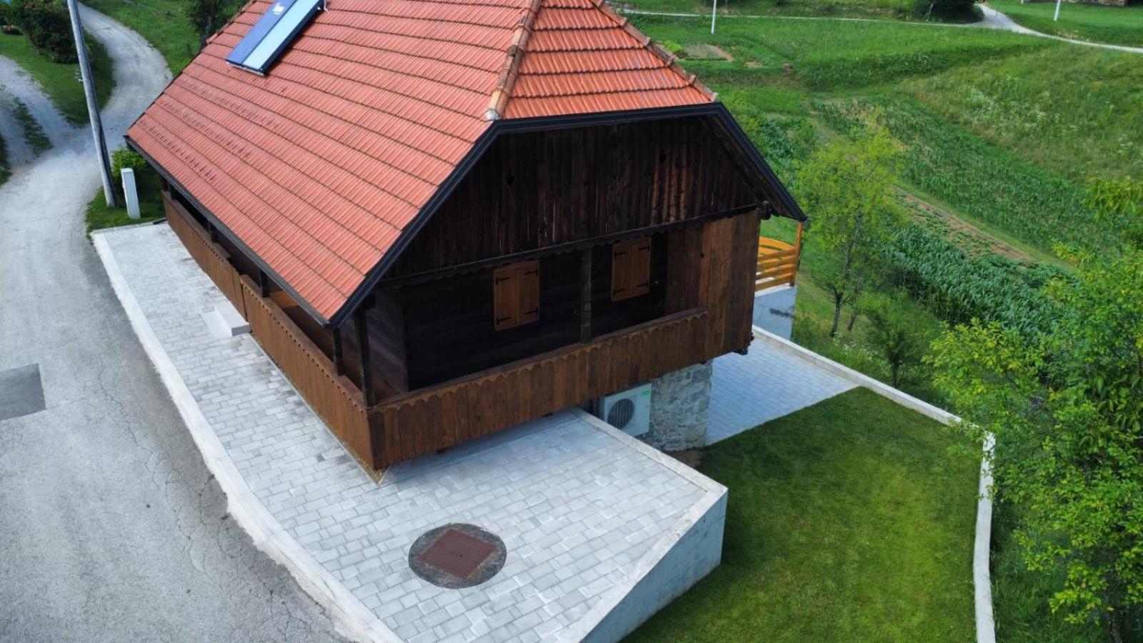 Ruralna Kuca Za Odmor Villa Pozun Ozalj Eksteriør billede
